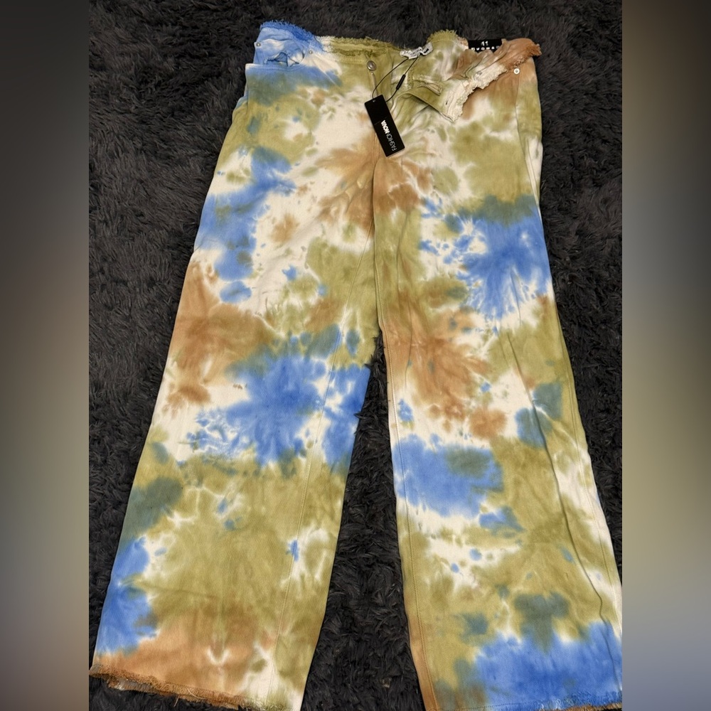 Fashion Nova Green and Cream Tie-Dye Pants
